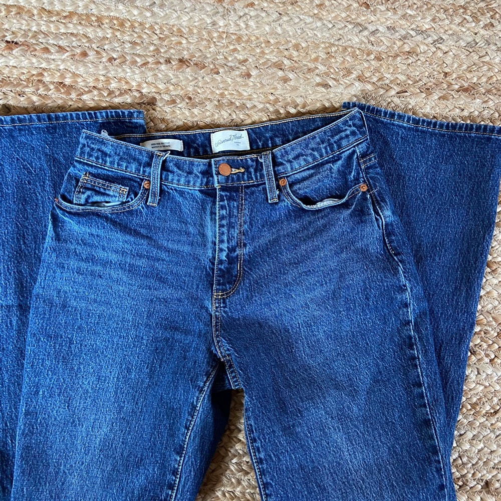 BOOTCUT TARGET JEANS!